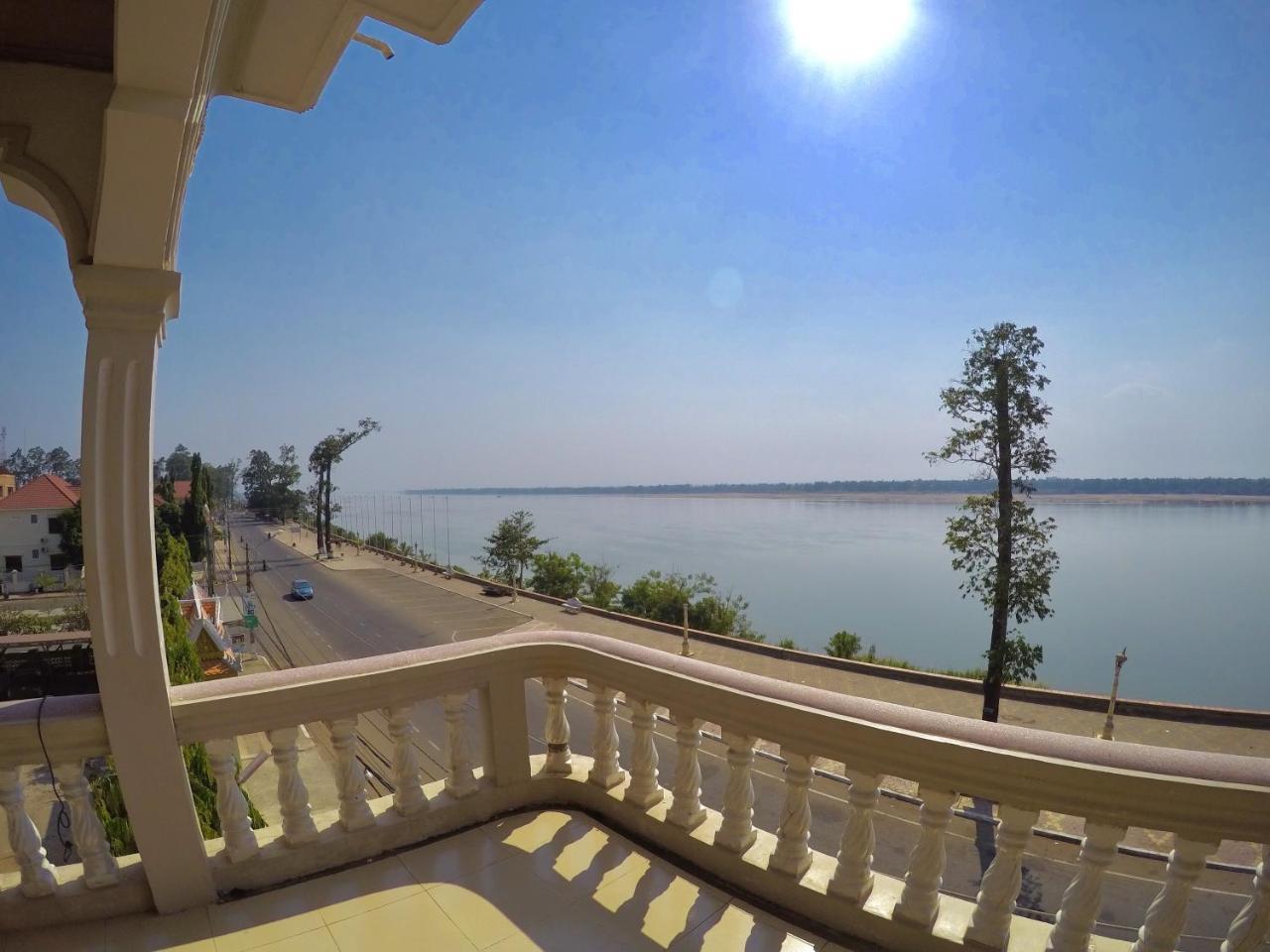 Hengheng II Guest House Kratie Dış mekan fotoğraf